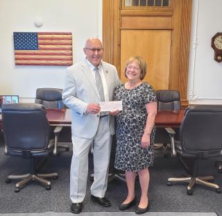 Wilkes-Barre Mayor Presents Check to Luzerne County Historical Society